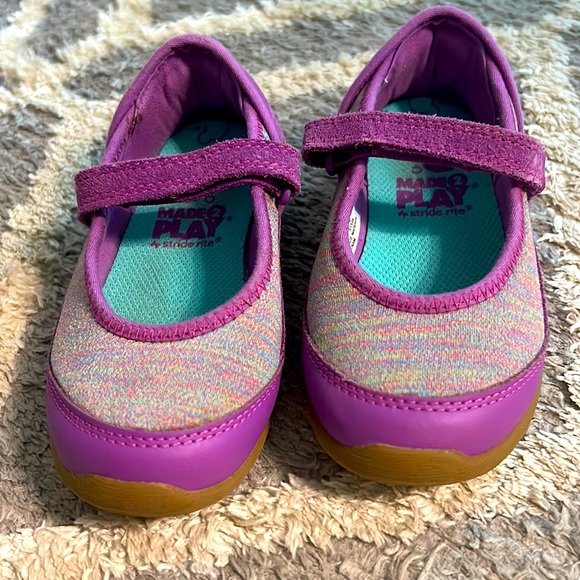 Stride Rite Other - Girls like new stride rite flats size 8.5!!
